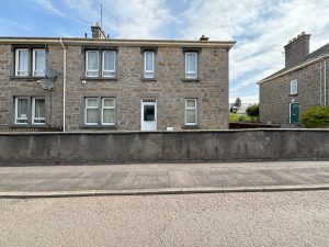 15 Tulloch Park Forres IV36 1AX