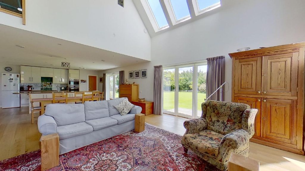 Finlarig, Rafford, Forres, Moray, IV36 2RU R & R Urquhart