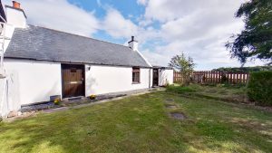Flora Cottage, Milltown, Elgin, IV30 8NE