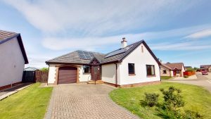 14 Sutors View, Nairn, IV12 5BT