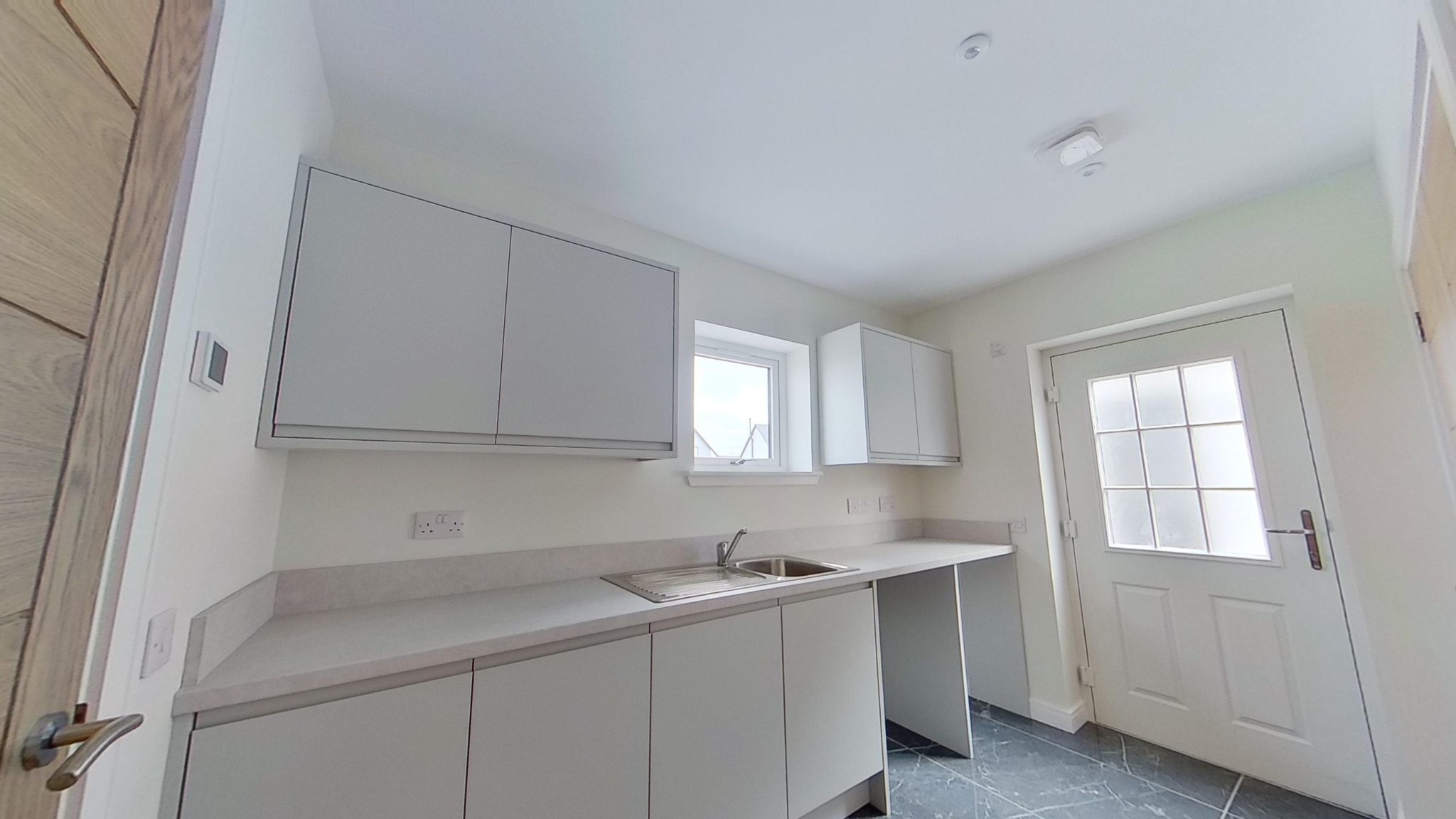 5 Souters View, Loch Flemington, IV2 7AH R & R Urquhart Solicitors