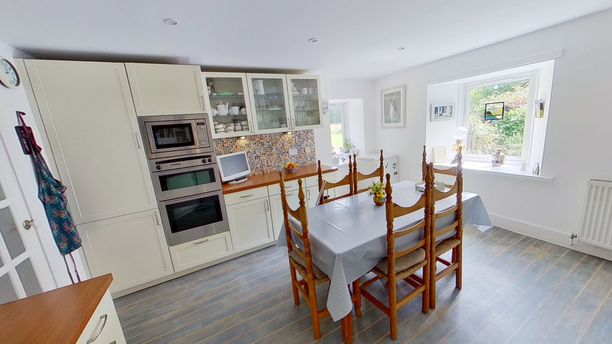 Kilnhill Cottage, Lochloy Road, Nairn, IV12 5LE R & R Urquhart